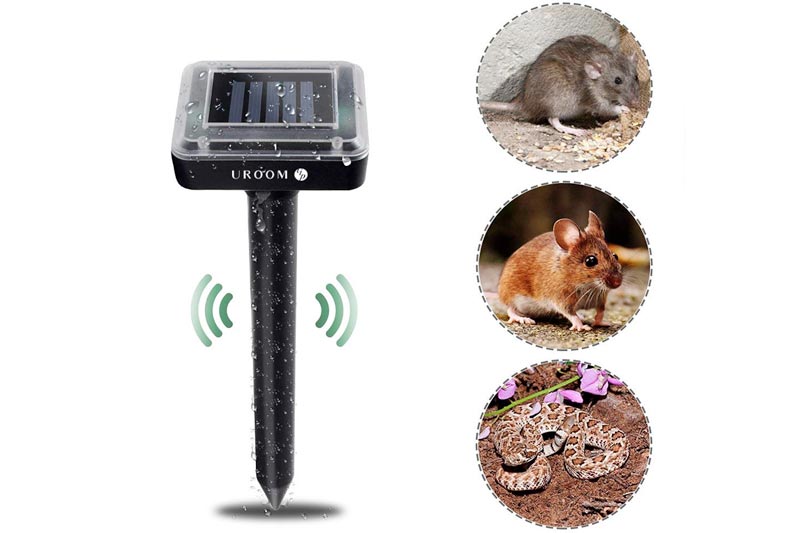 UROOMVIP 2 Pack Snake Away Solar Pest Repeller Outdoor Waterproof and harmless Repelling Mole, Rodent, Vole, Shrew, Gopher, Snake for Outdoor Lawn Garden Yards Pest Control